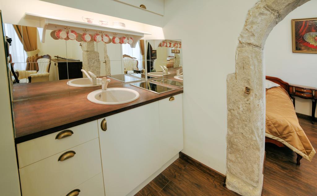 Only Krakow Apartments Rum bild